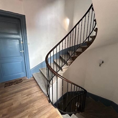 Appartement Cosy Charme Ancien Thizy-les-Bourgs Exterior foto